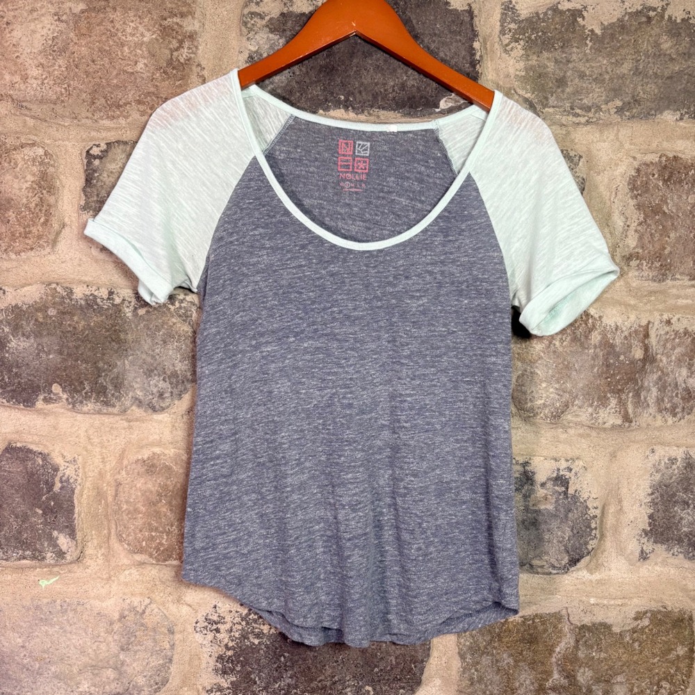 Nollie Women's Small Grey Mint Green Raglan Scoop Neck Short‎ Sleeve T-Shirt